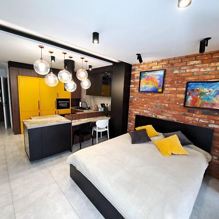 Kima Apartament Bażantów 40 Katowice Bagian luar foto