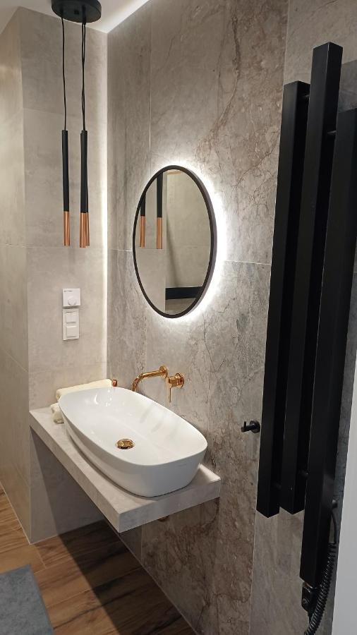 Kima Apartament Bażantów 40 Katowice Bagian luar foto