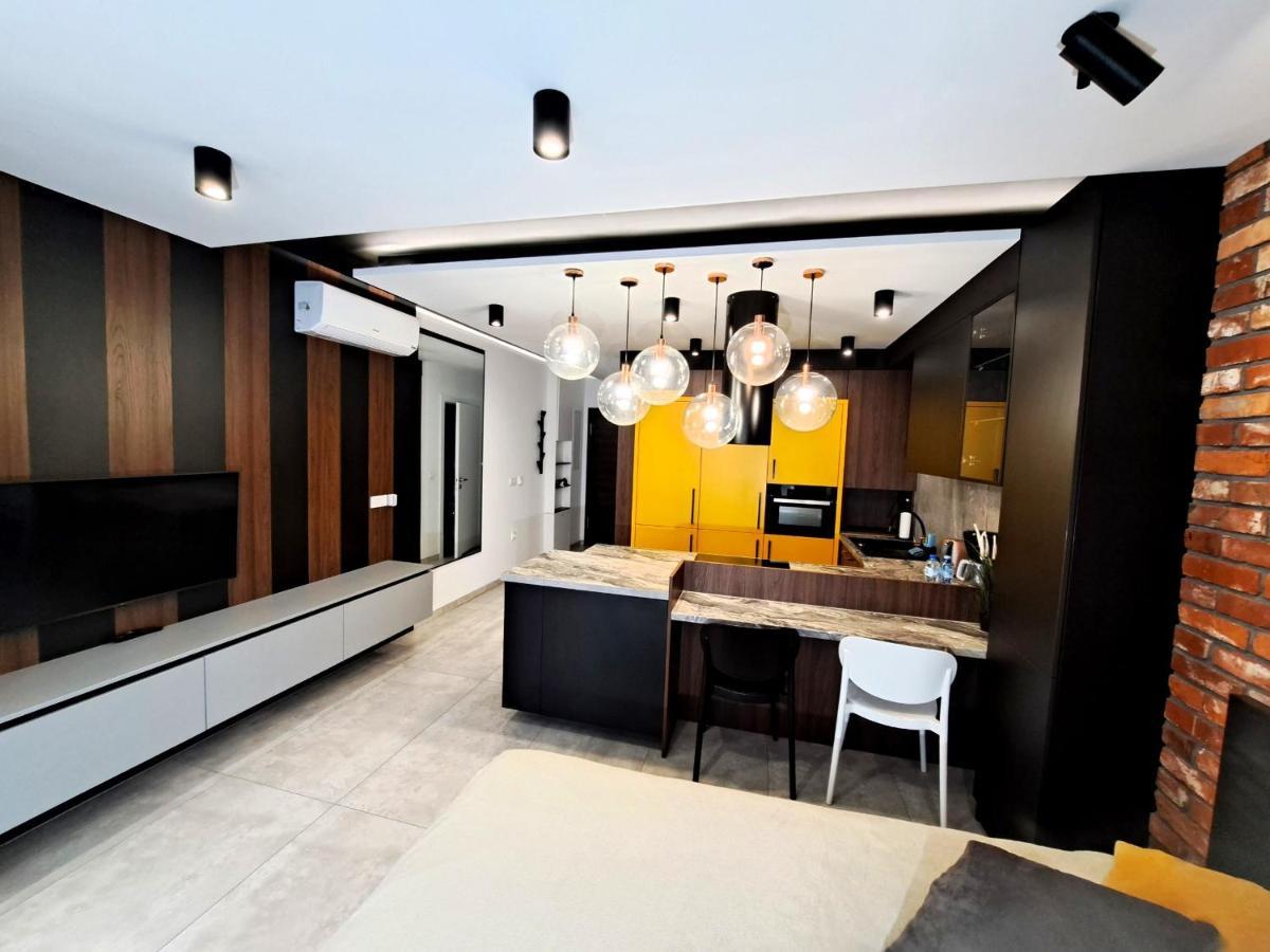 Kima Apartament Bażantów 40 Katowice Bagian luar foto
